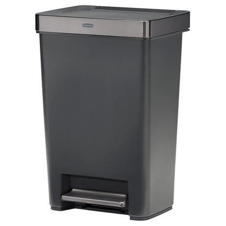 Rubbermaid 13 Gallon Step-On Trash Can