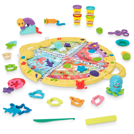 Play-Doh Fold & Go Playmat With 19 Accessories