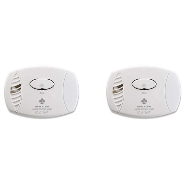 First Alert Carbon Monoxide Detector + Plug-in Battery Backup CO Alarm