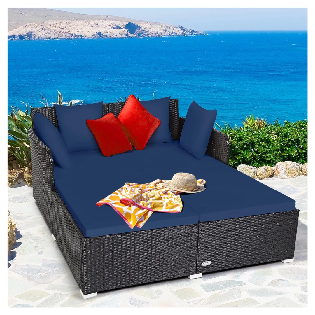 Outdoor Patio Cushioned Daybed Sofa With Pillows