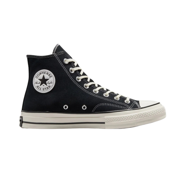 $15 Off $15 + Up To 75% Off Converse Cyber Monday Flash Deal