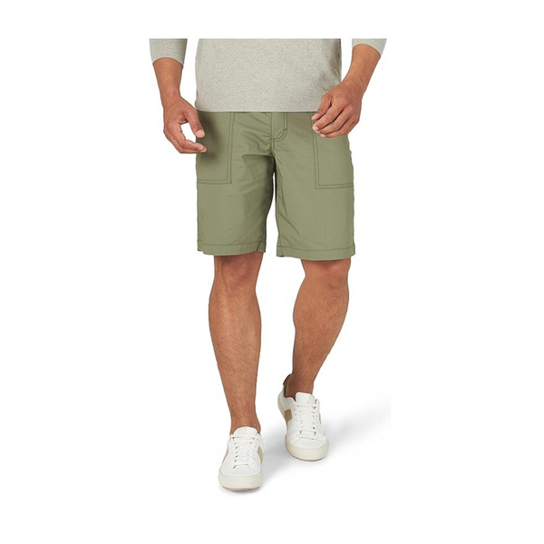 Lee Men's Extreme Motion Relaxed Fit Utility Flat-Front Short (Various