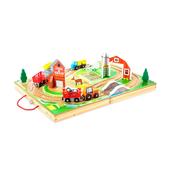 Melissa & Doug 17-Piece Wooden Tabletop Farm Playset