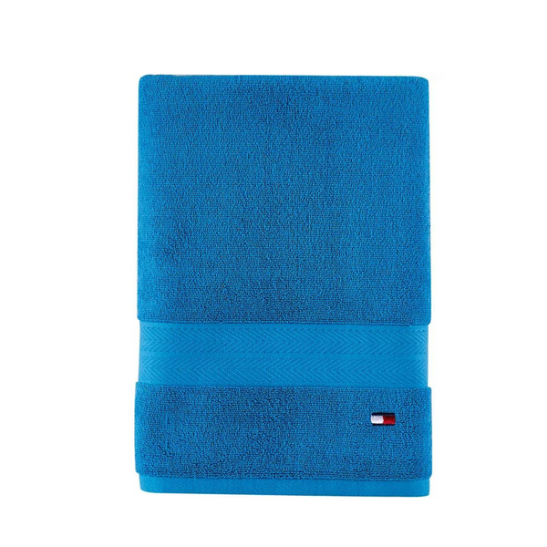 Tommy Hilfiger Modern American 575 GSM Cotton Towels: 30" x 54" Bath (Various)