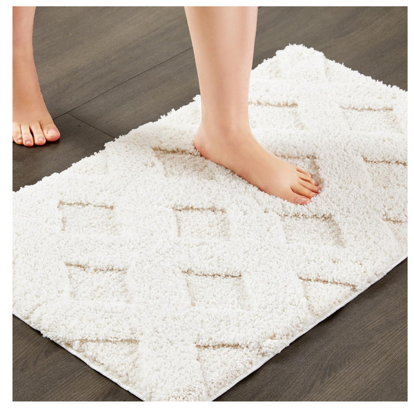 Aldopein Non Slip White Boho Bath Mat