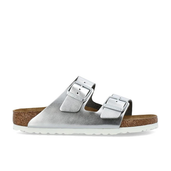 Sandalias con hebilla metalizada Arizona de Birkenstock