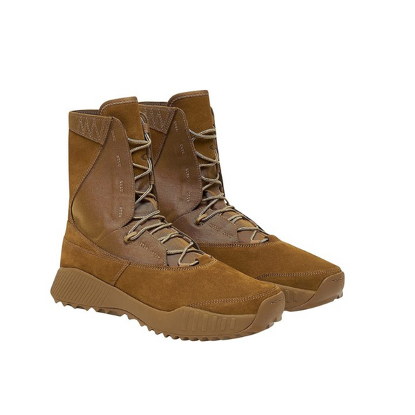 Bota militar y táctica Oakley Assault para hombre (varias tallas en Coyote)