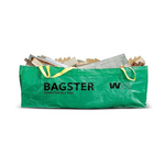 El contenedor de basura en bolsa Bagster 3CUYD tiene capacidad para hasta 3300 lb