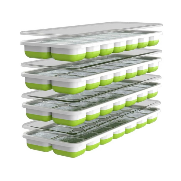 4 Ice Cube Trays with Flexible Base and Stackable Lids