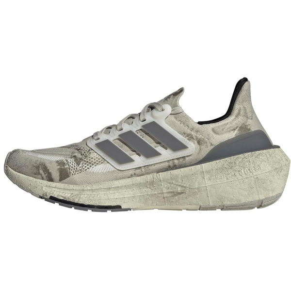 adidas Unisex Ultraboost Light Sneaker