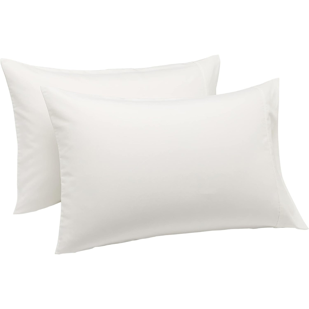 2-Pack Amazon Basics Super Soft Easy Care Microfiber Pillow Case