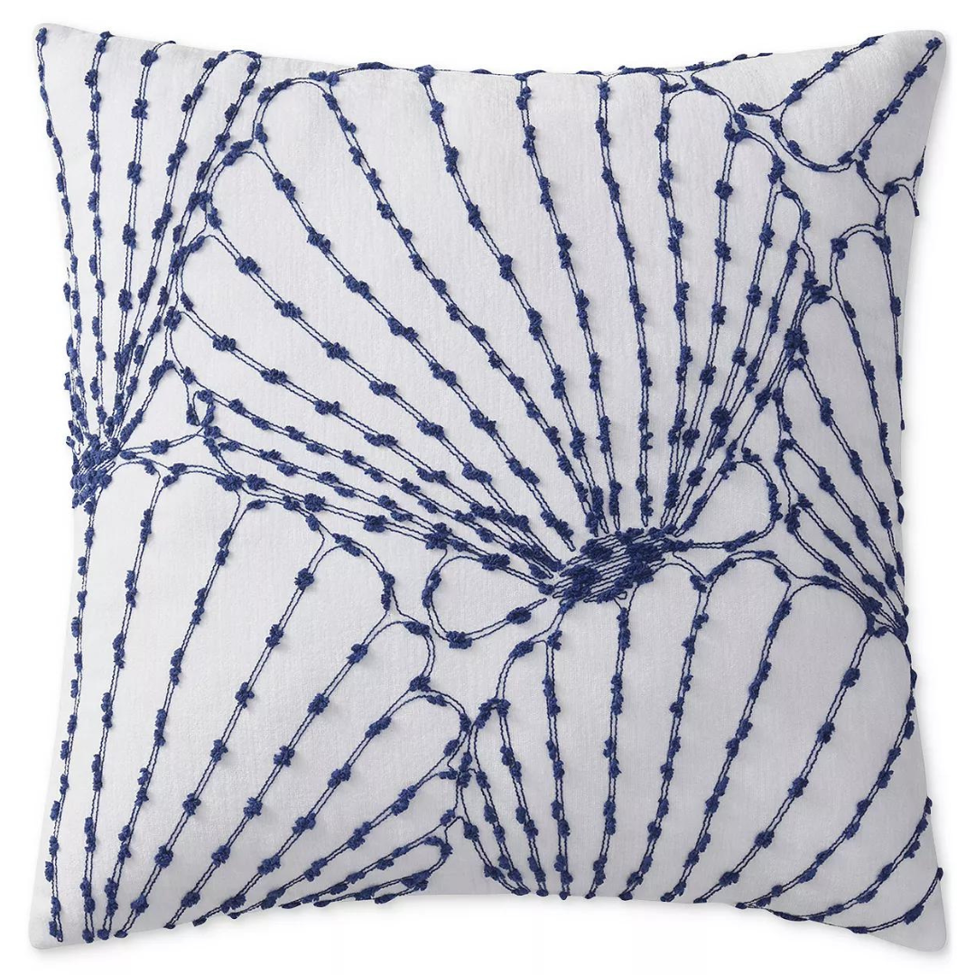 Seventh Studio Shelly Bright Embroidered Seashell Decorative Pillow (18" x 18")