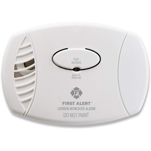 First Alert CO605 Plug-In Carbon Monoxide Detector