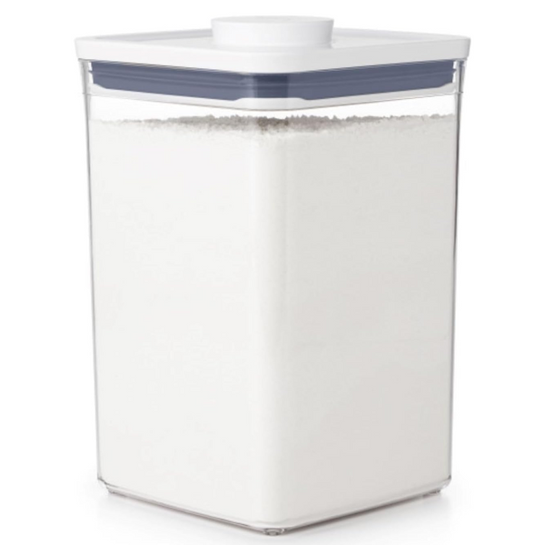 OXO Good Grips POP Container – Airtight Food Storage – Big Square Medium 4.4 Qt Ideal For 5Lbs Of Flour Or Sugar