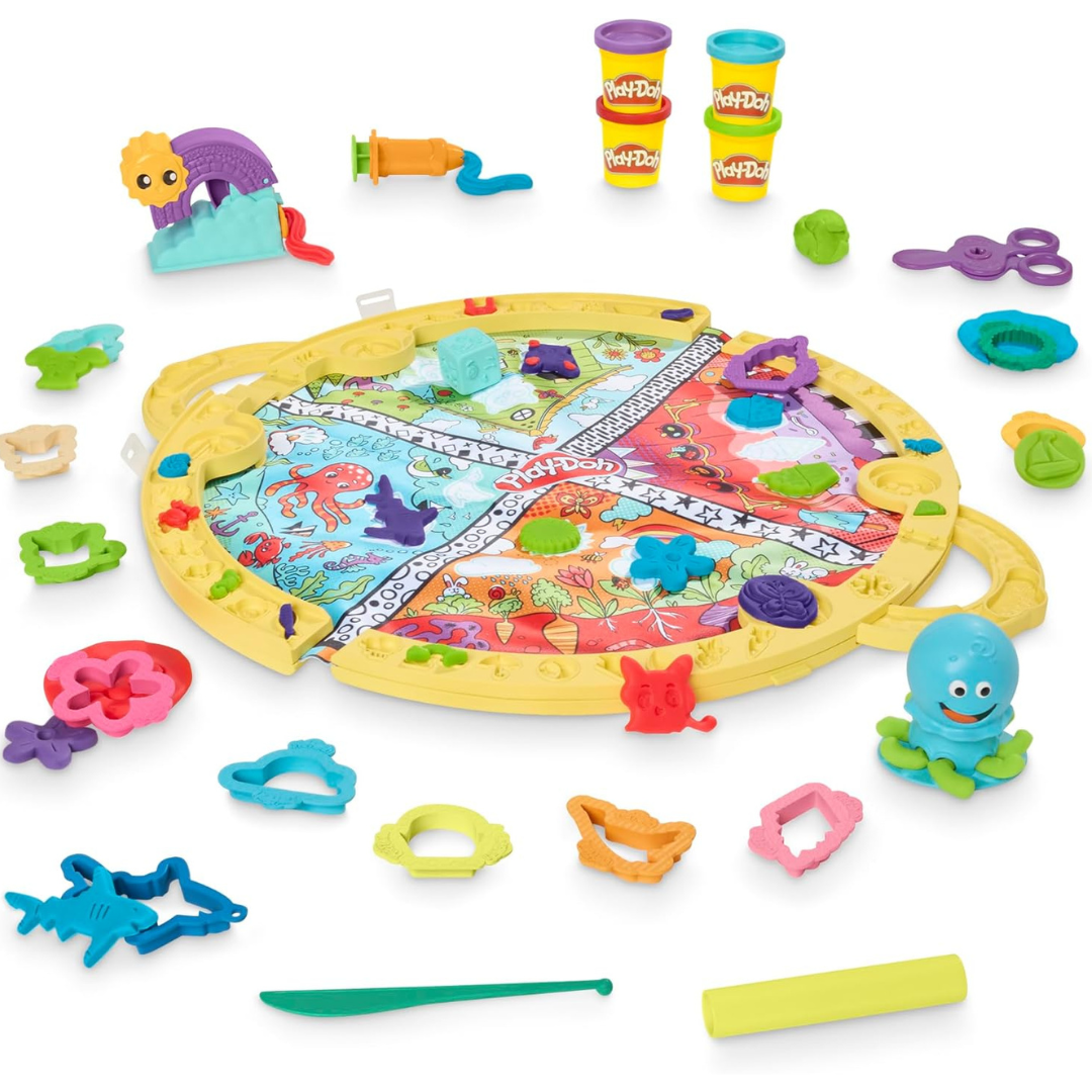 Play-Doh Fold & Go Playmat Starter Set With 19 Accessories