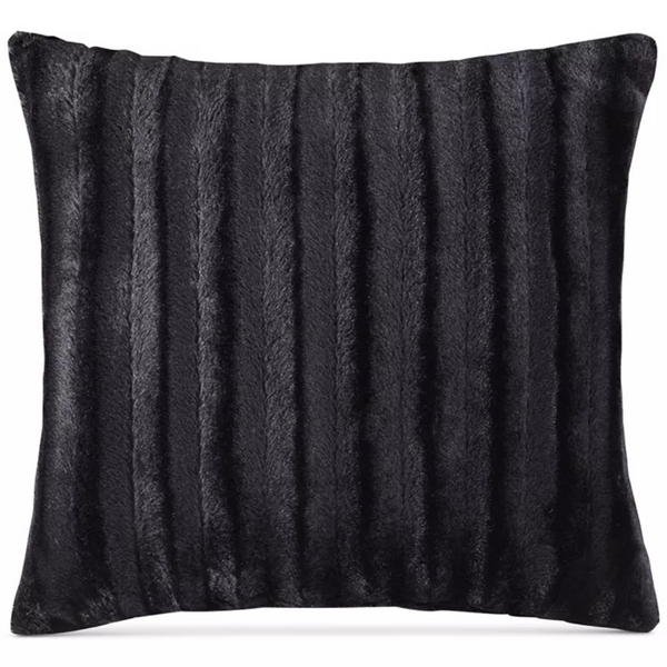 Madison Park Duke Luxury Faux Fur Square Throw Pillow (20" x 20")