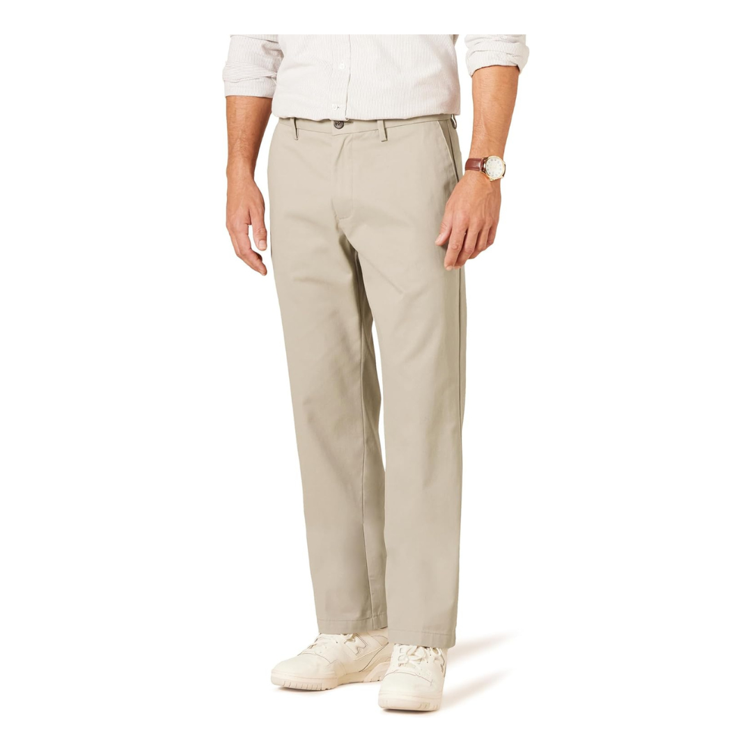 Amazon Essentials Men's Classic-Fit Wrinkle-Resistant Flat-Front Chino Pant