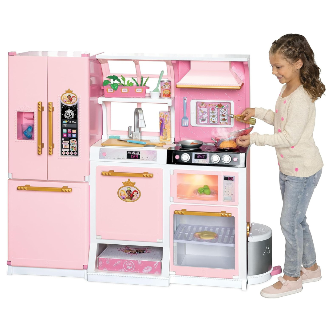 Disney Princess Style Collection Fresh Prep Gourmet Kitchen, With Realistic Steam, Complete Meal Kit & 35+ Accessories