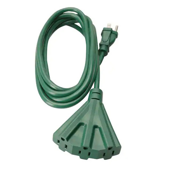 Woods 2466 8ft Outdoor Extension Cord With 3-Outlets