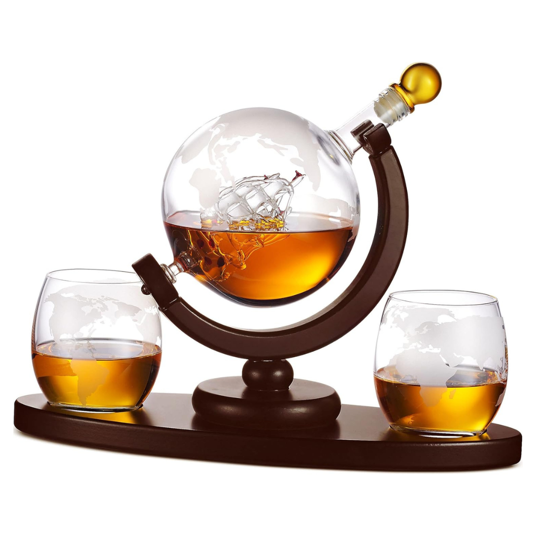 Godinger Whiskey Decanter Globe Set With 2 Etched Whiskey Glasses