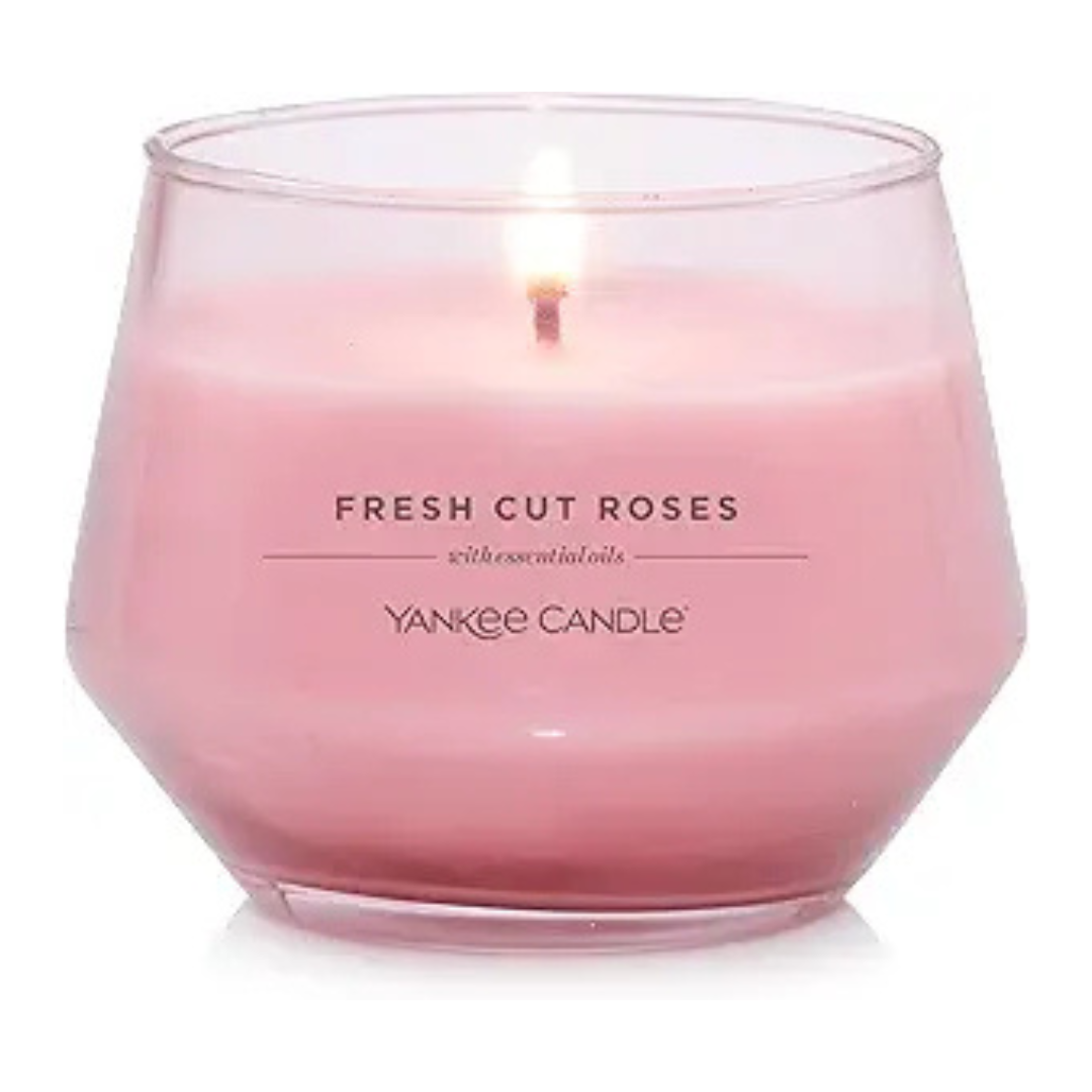 Yankee Candle Studio Medium Pink Candle (Fresh Cut Roses)