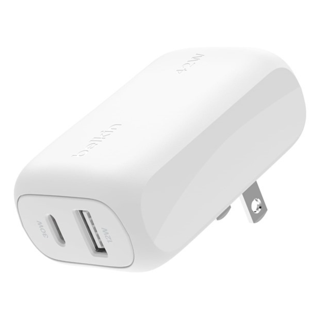 Belkin BoostCharge 42W Dual Port Wall Charger W/ C-Lightning Cable