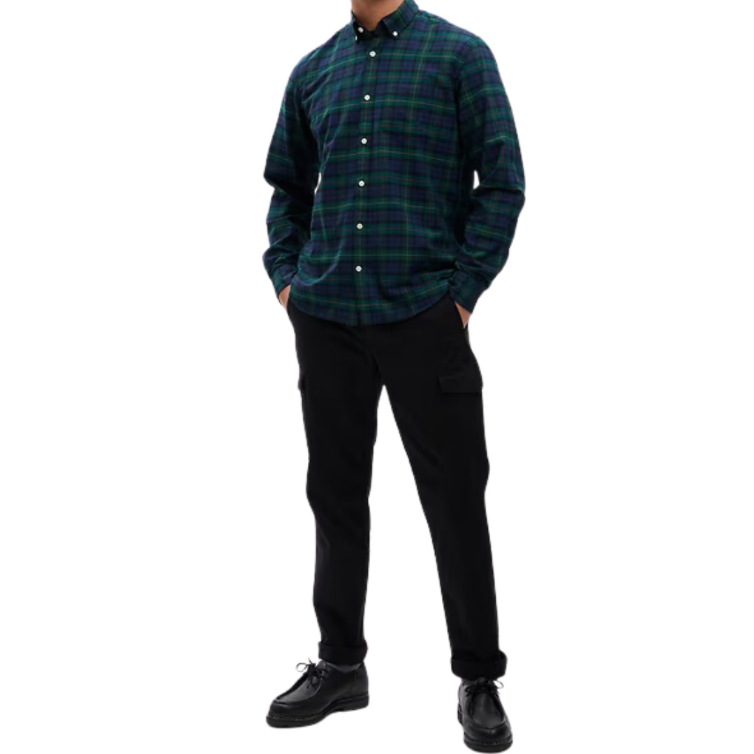 Gap Men's Classic Oxford Shirt in Standard Fit (Green Plaid)