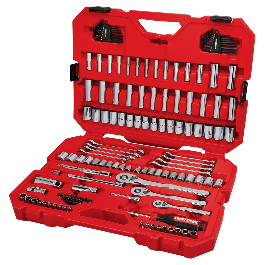 135-Piece Craftsman Mechanics Tool Set (CMMT12124)