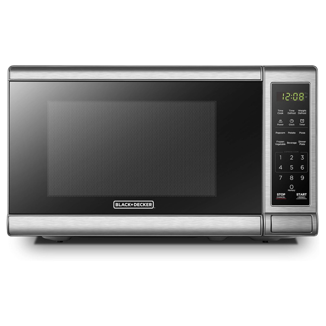 Black+Decker EM720CB7 700W 0.7 Cu.ft Digital Microwave Oven