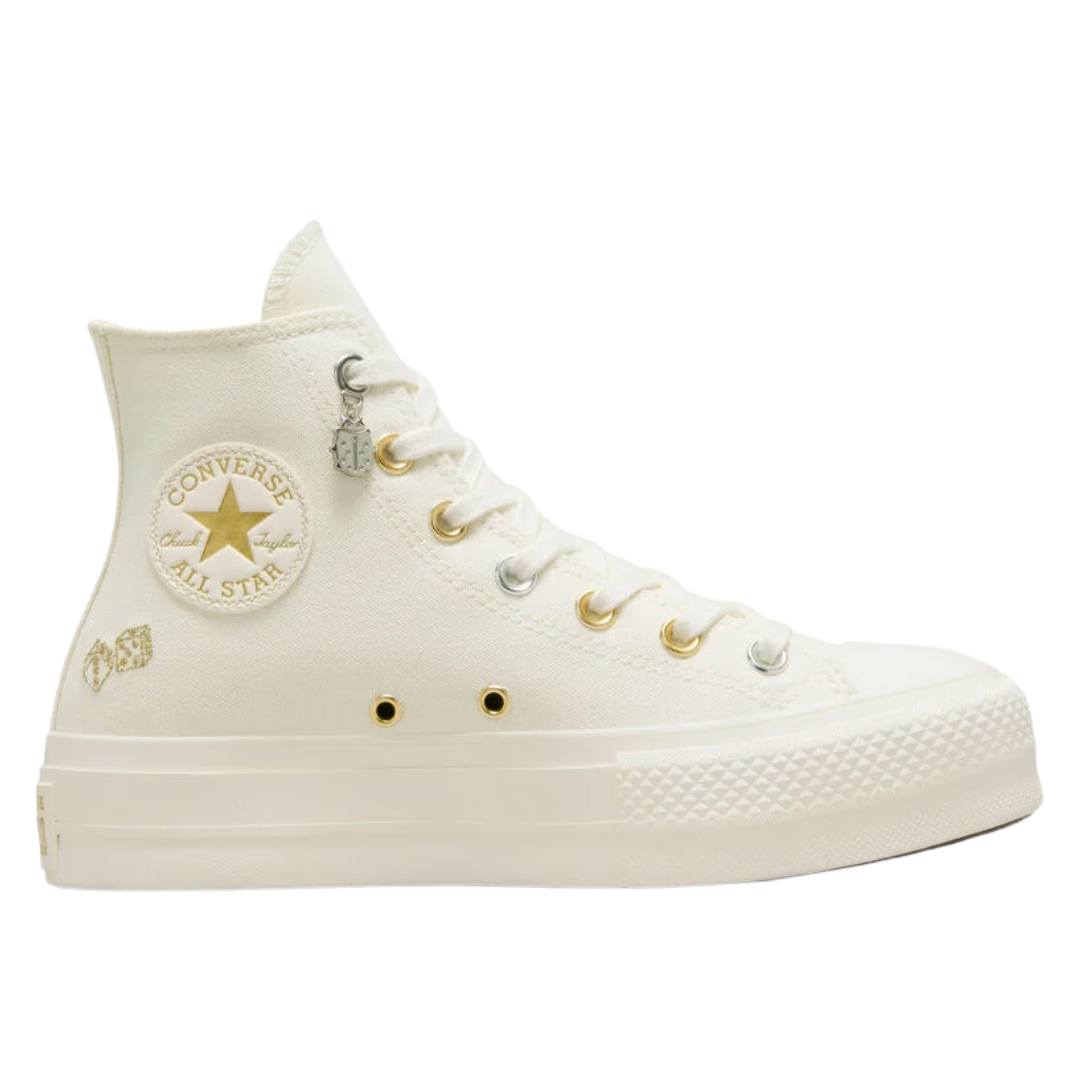 Converse: 30% Off On Select Styles