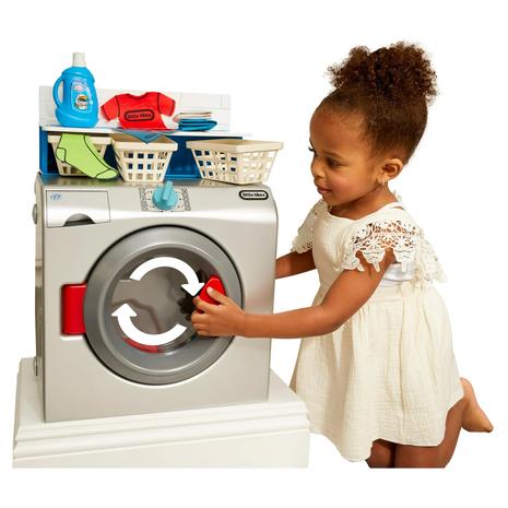 Little Tikes Pretend Play First Washer w/ 11 Accessories