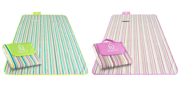 Waterproof and sandproof foldable blanket for picnic / beach