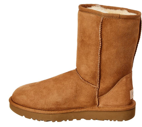 Ugg corto clásico para mujer