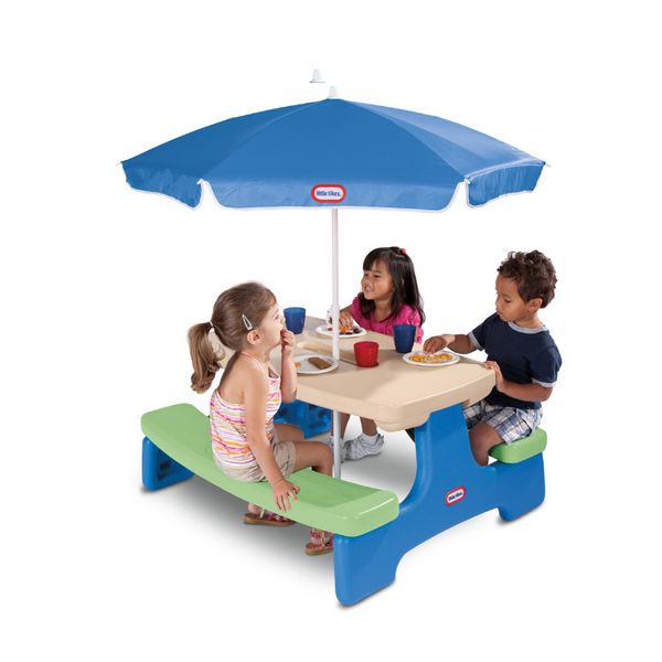 Mesa de picnic con sombrilla Little Tikes Easy Store