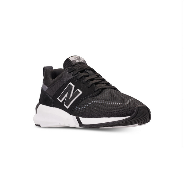 Nike, UGG, Puma, Skechers, New Balance & Much More Sneakers On Sale