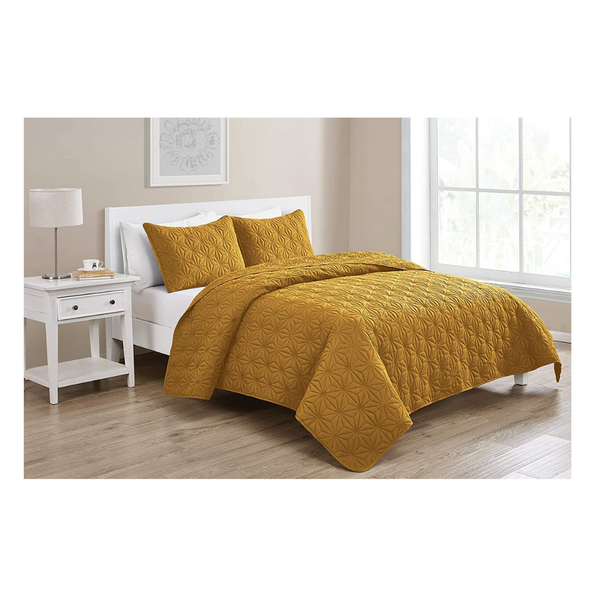 Up to 30% off on Bedding from Refinery29, Tahari Home and more