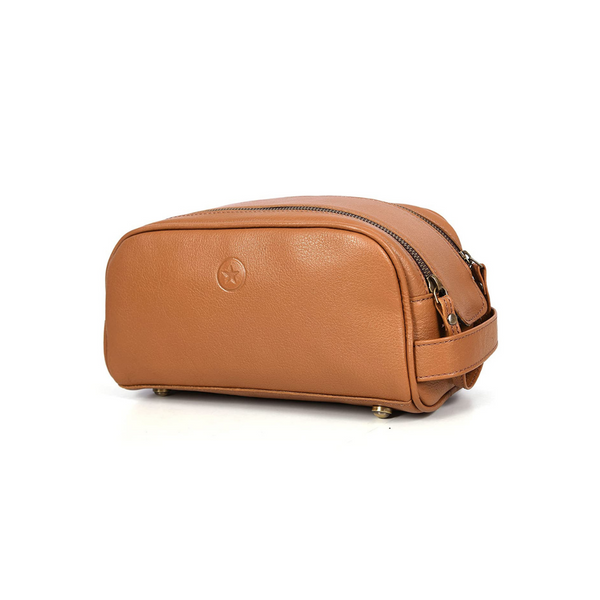 30% off on Toiletry Bags, Duffel Bags & other accessories