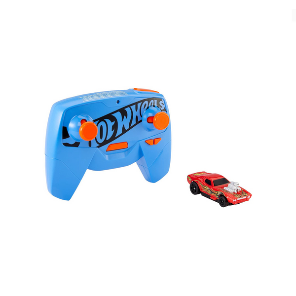 Coche de carreras con control remoto Hot Wheels