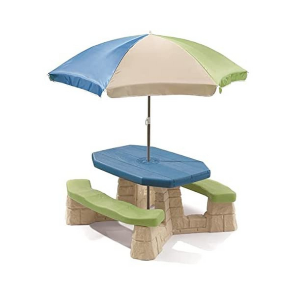 Mesa de picnic para niños naturalmente juguetona con sombrilla de Step2